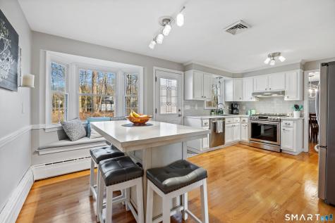 106 Far Horizon Drive Cheshire CT 06410