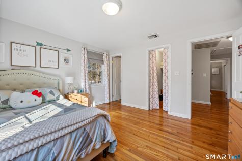 106 Far Horizon Drive Cheshire CT 06410