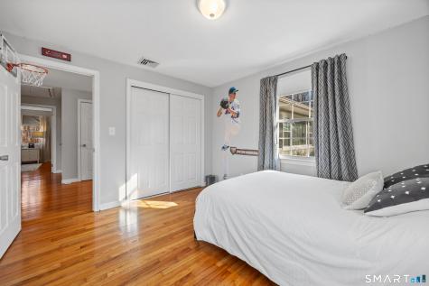 106 Far Horizon Drive Cheshire CT 06410