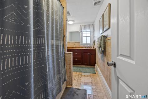 106 Far Horizon Drive Cheshire CT 06410