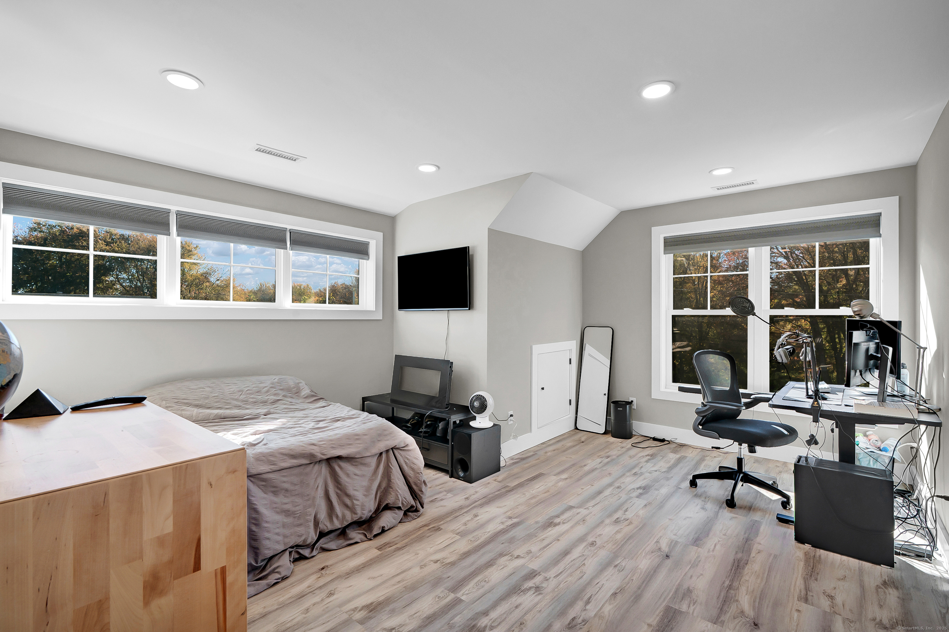 126 Harvard Place Burlington CT 06013