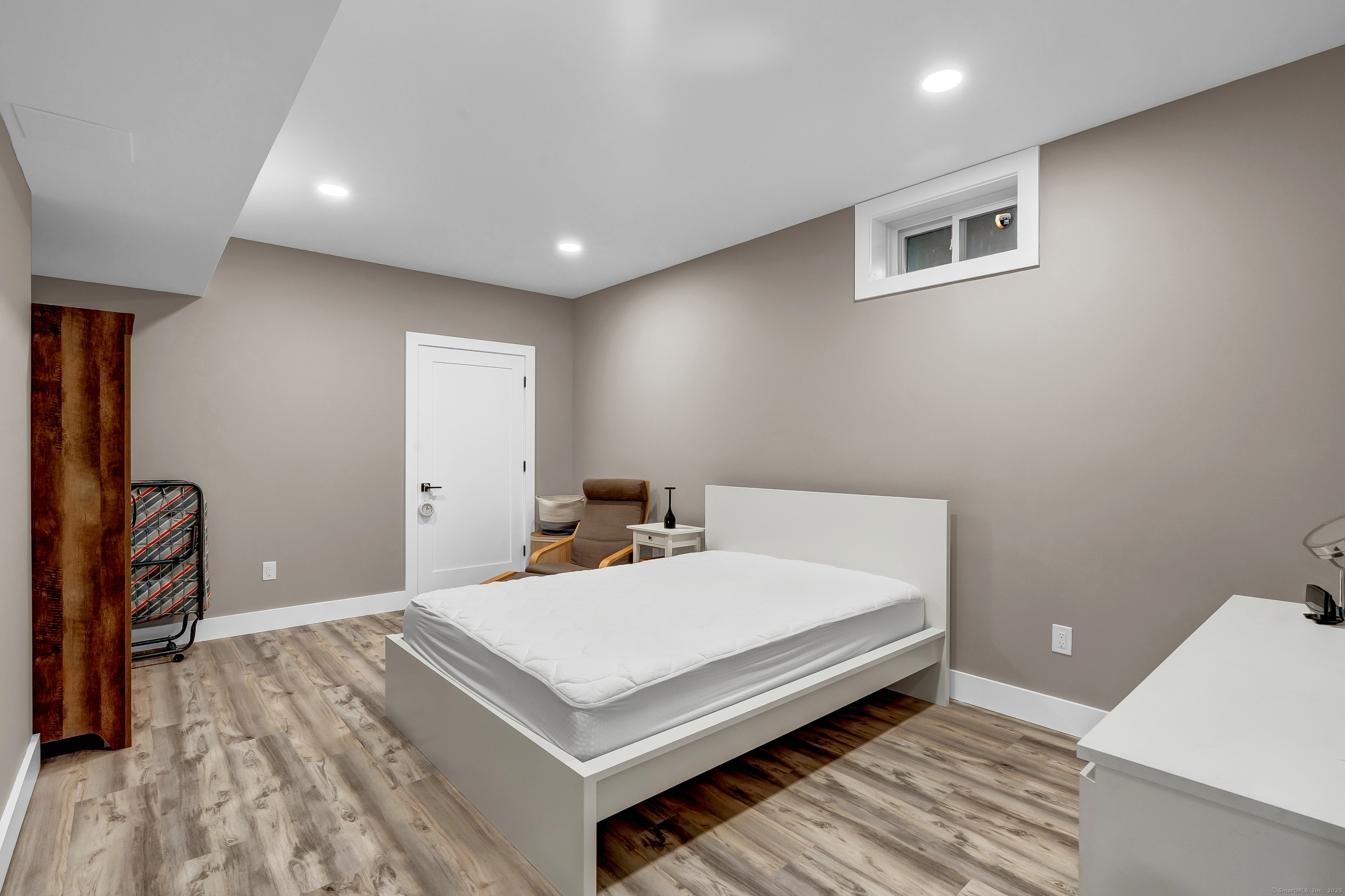 126 Harvard Place Burlington CT 06013