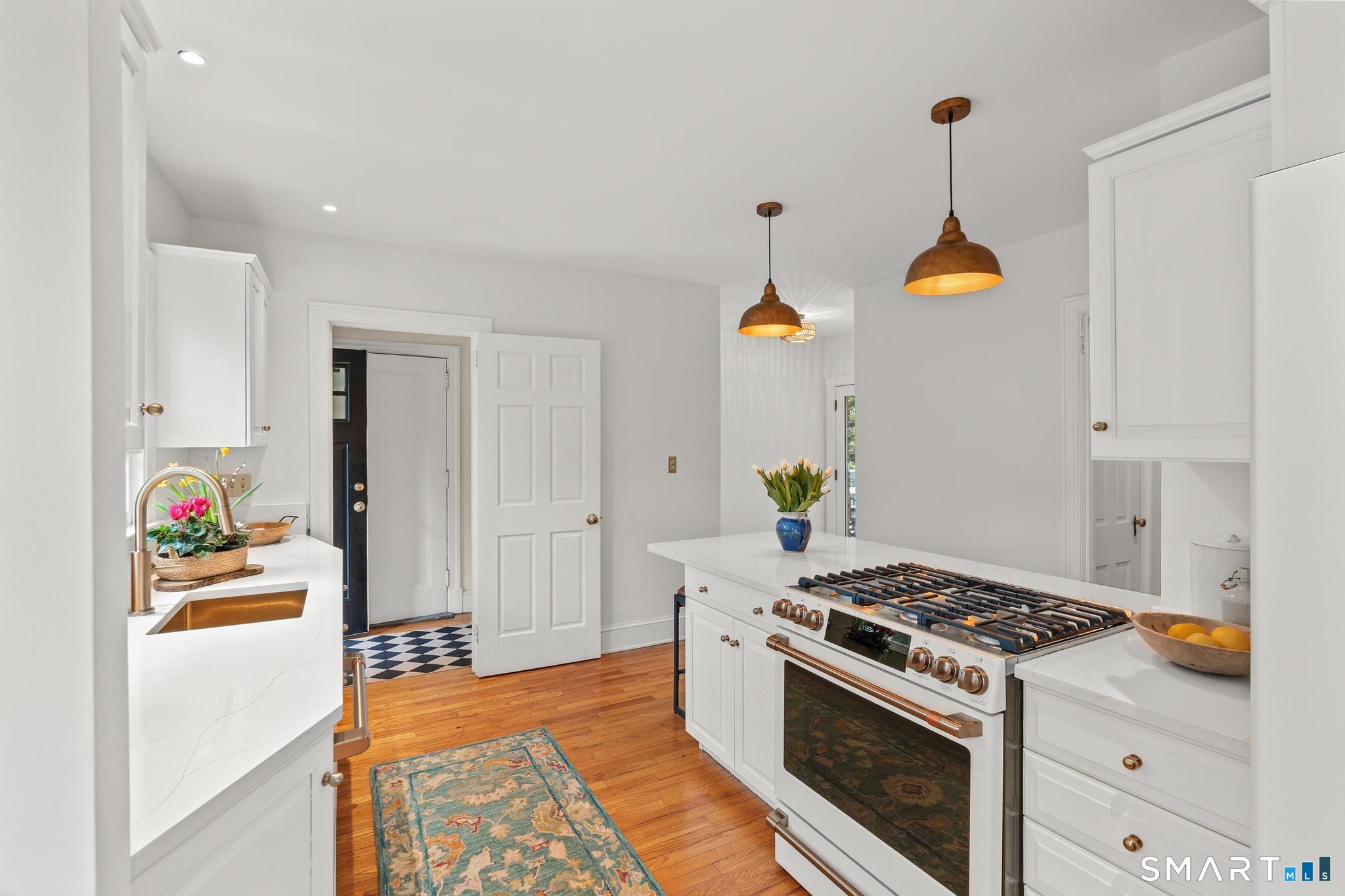 602 Park Road West Hartford CT 06107