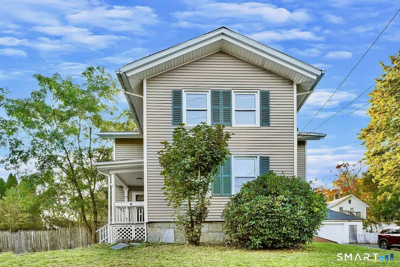 25 Pleasant Street Ansonia CT 06401