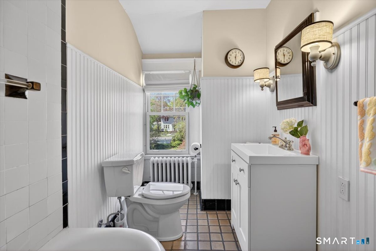 1795 Whitney Avenue Hamden CT 06517