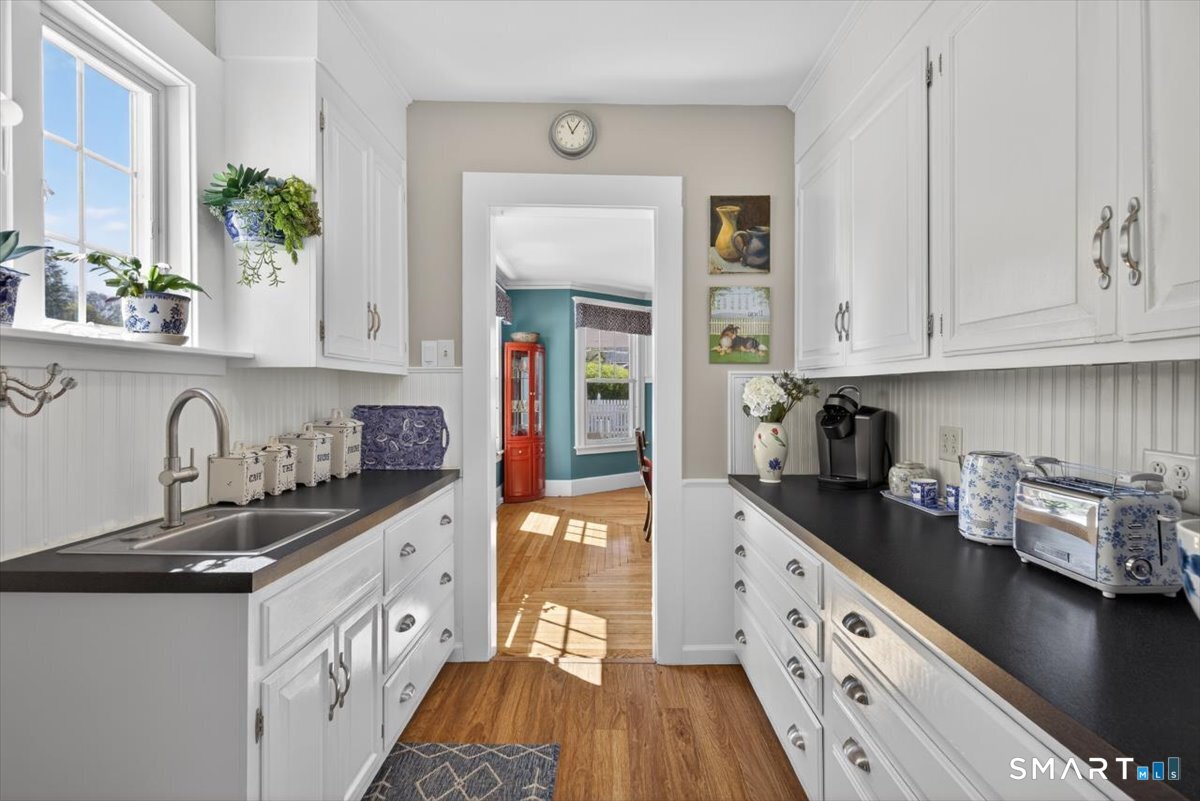 1795 Whitney Avenue Hamden CT 06517