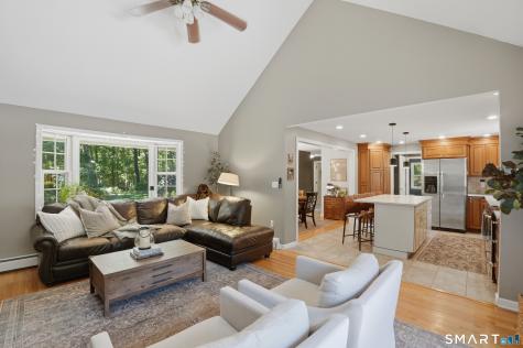26 Renee Court Cheshire CT 06410