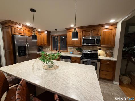 26 Renee Court Cheshire CT 06410