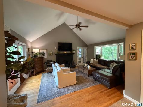 26 Renee Court Cheshire CT 06410