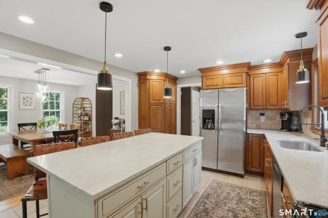 26 Renee Court Cheshire CT 06410