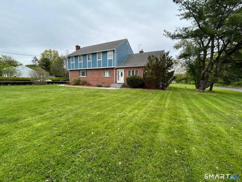 890 Daniels Farm Road Trumbull CT 06611