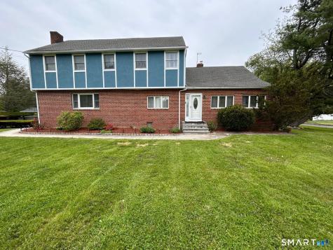 890 Daniels Farm Road Trumbull CT 06611