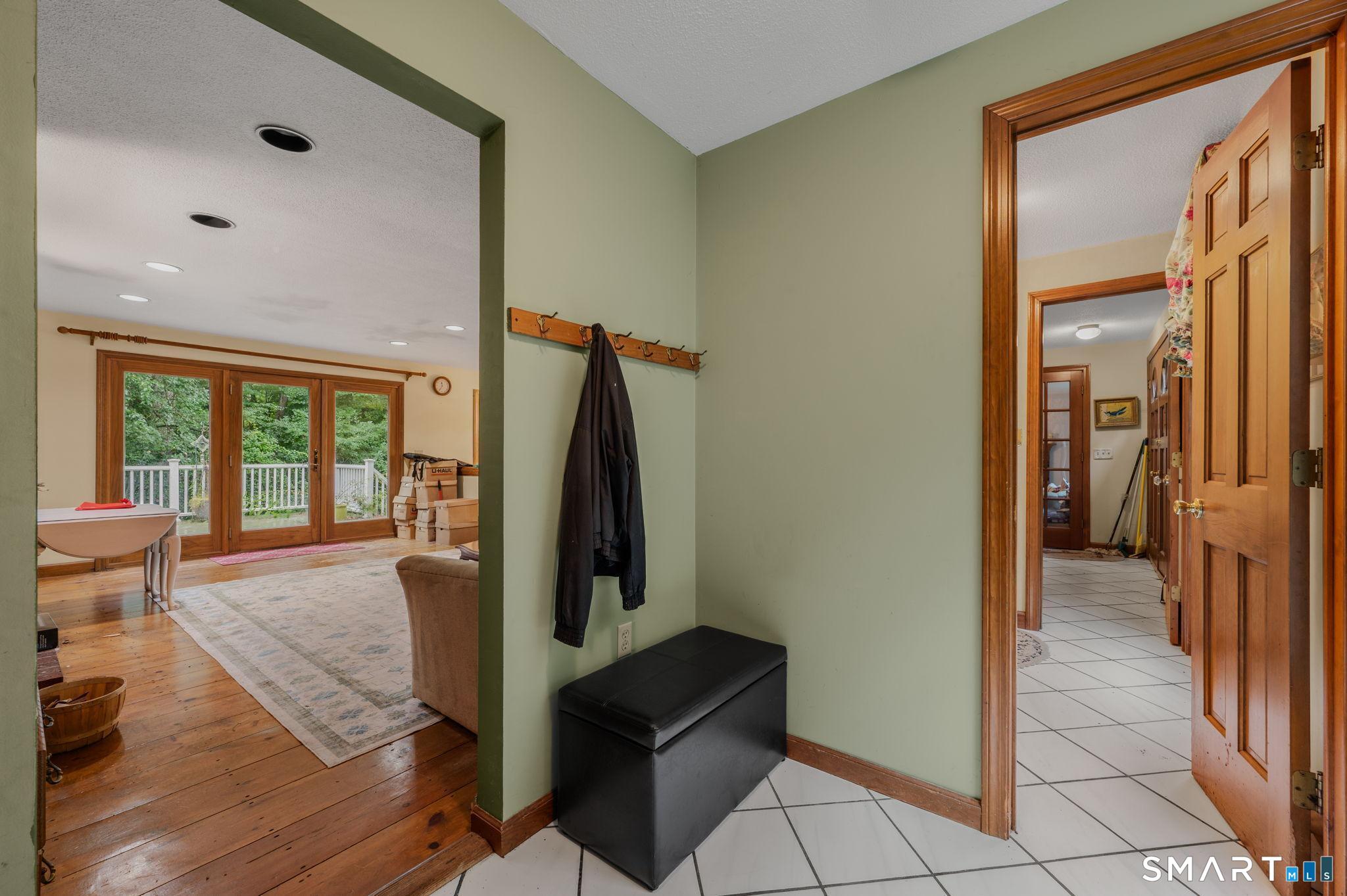 28 Silver Birch Lane Clinton CT 06413