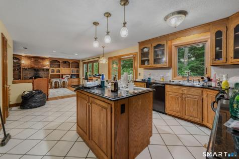28 Silver Birch Lane Clinton CT 06413