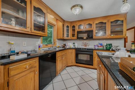28 Silver Birch Lane Clinton CT 06413