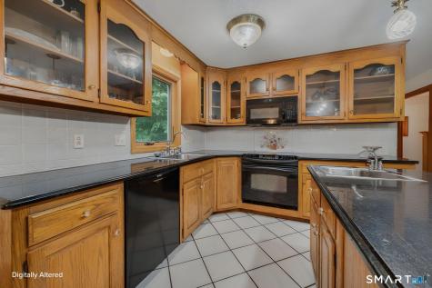 28 Silver Birch Lane Clinton CT 06413