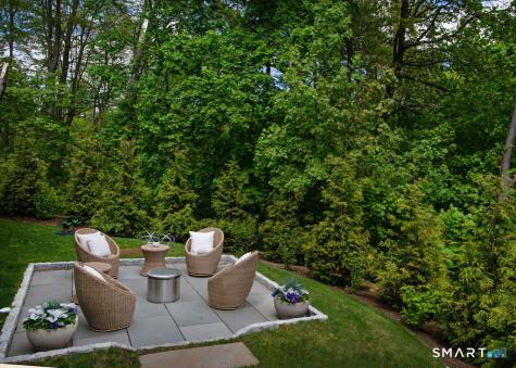 6 Down River Road New Canaan CT 06840