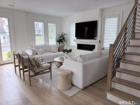 6 Down River Road New Canaan CT 06840