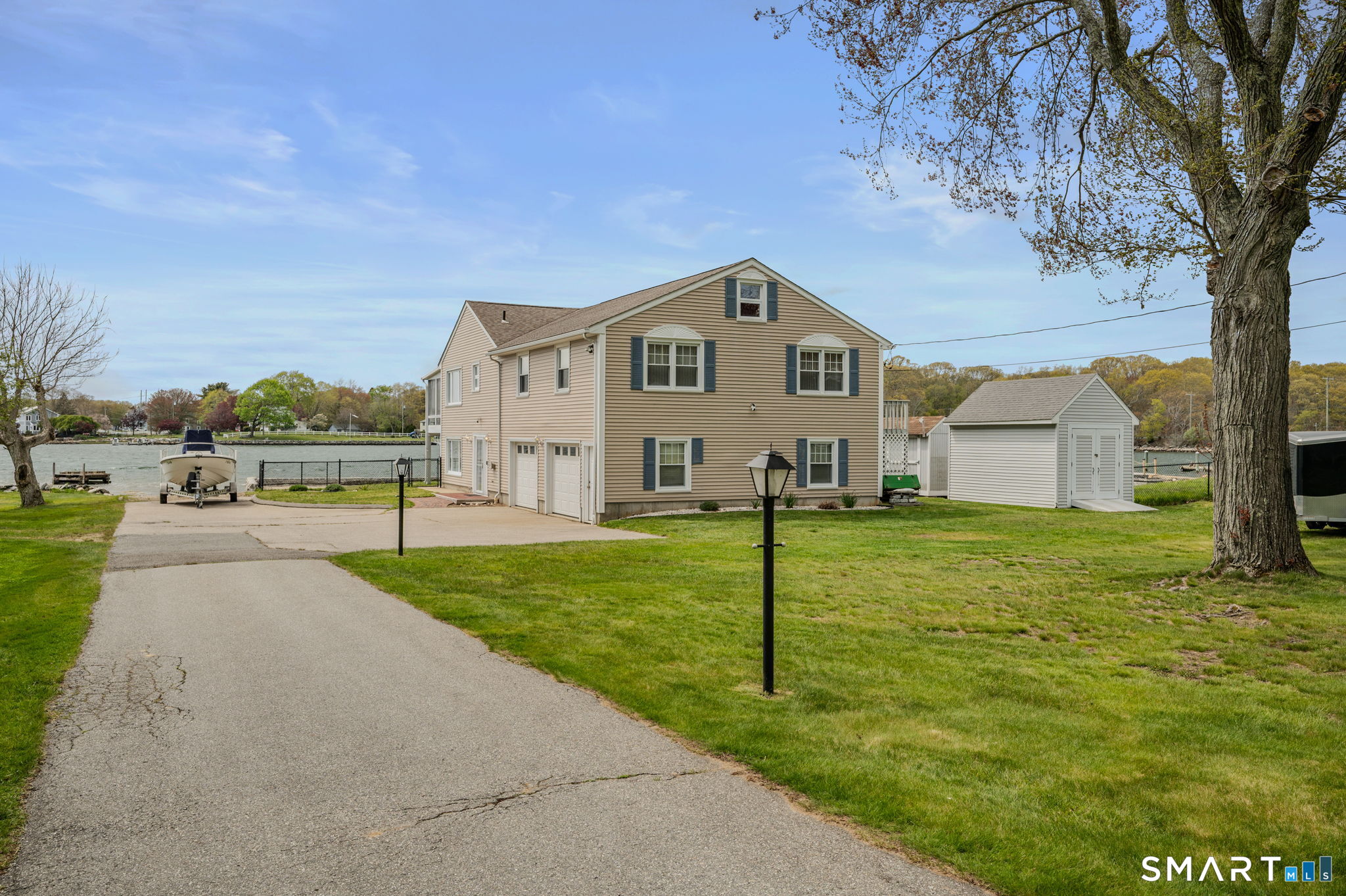 224 Shore Road Waterford CT 06385
