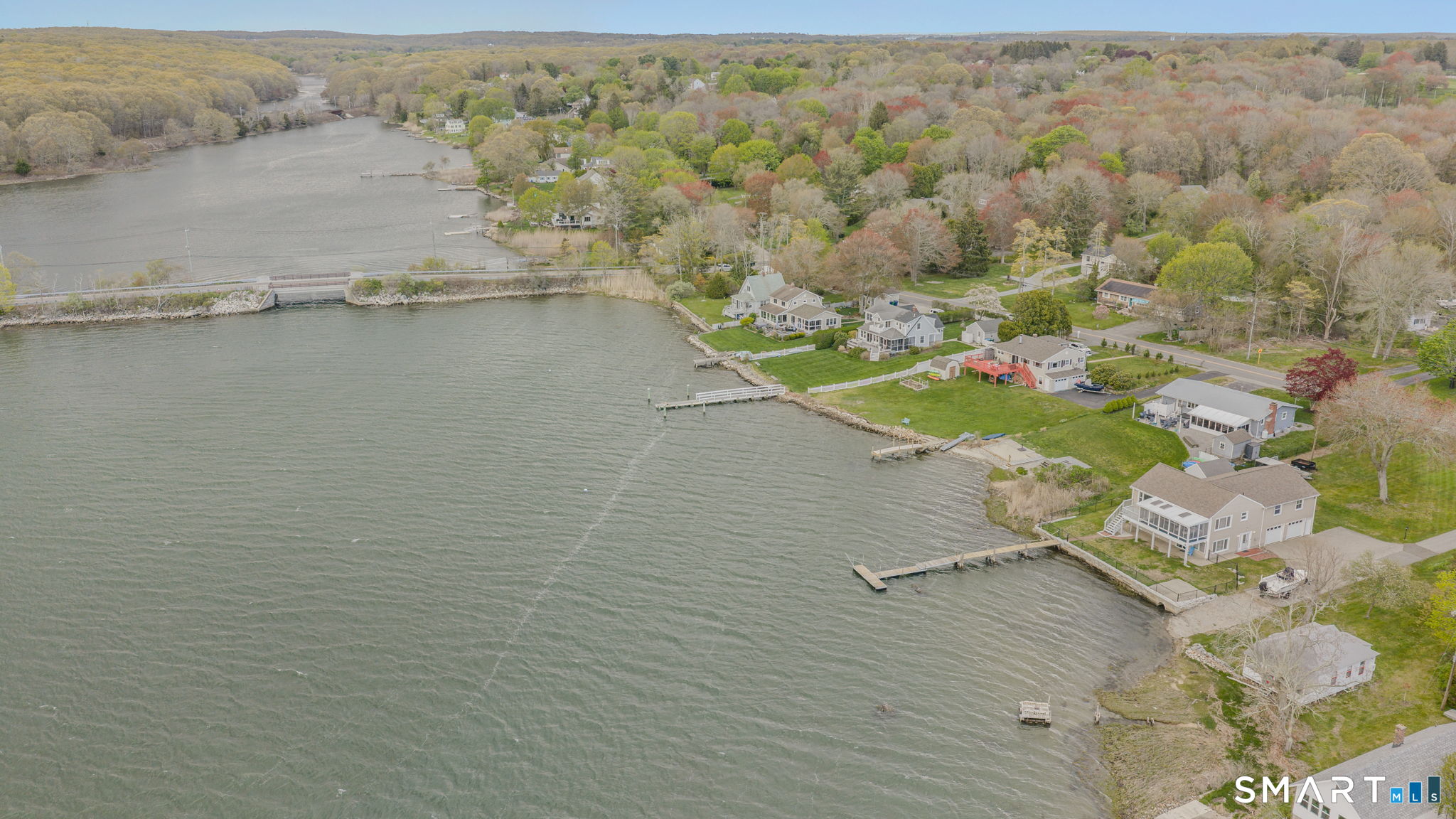 224 Shore Road Waterford CT 06385