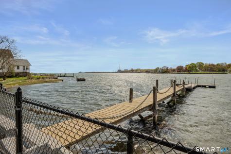 224 Shore Road Waterford CT 06385