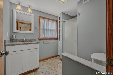 224 Shore Road Waterford CT 06385