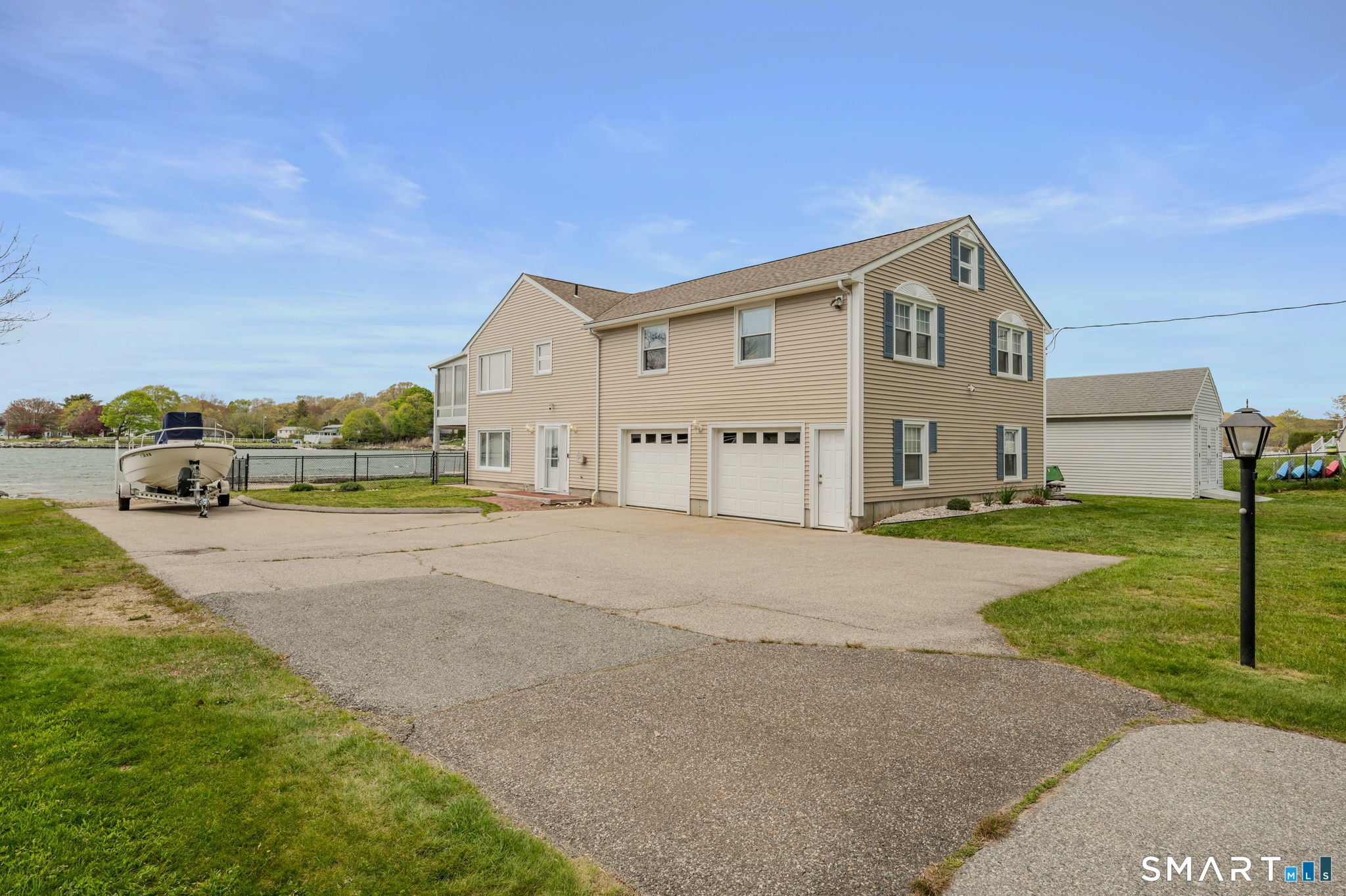 224 Shore Road Waterford CT 06385