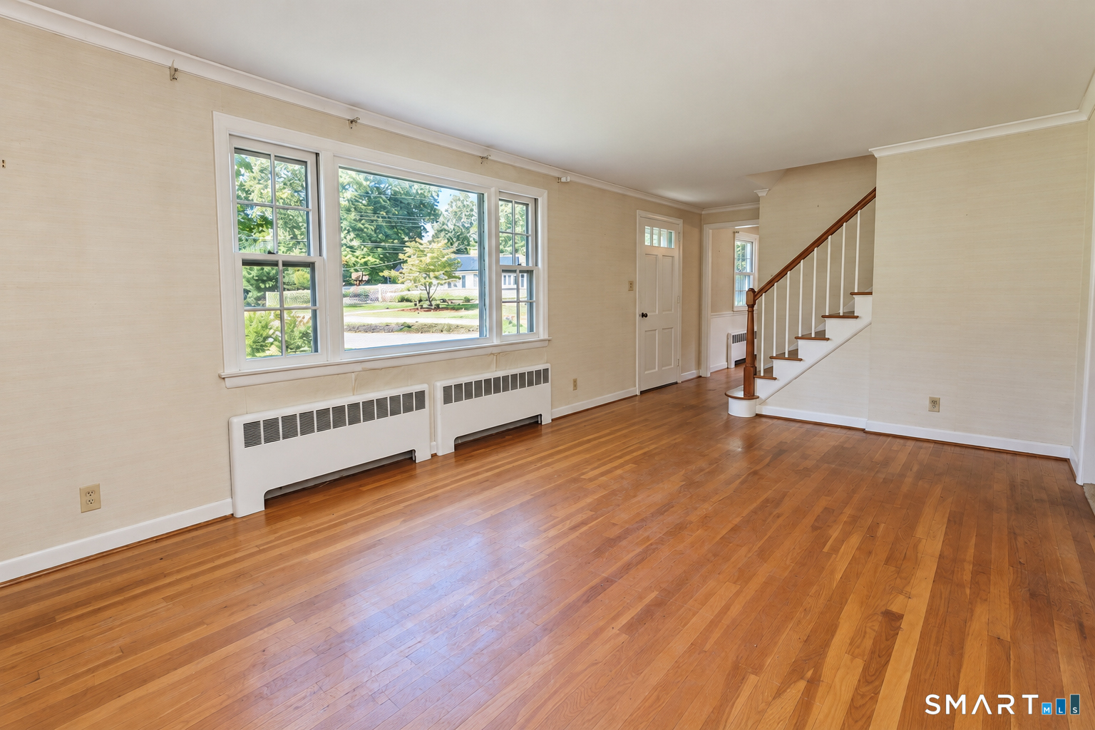 19 Crestwood Circle Farmington CT 06032