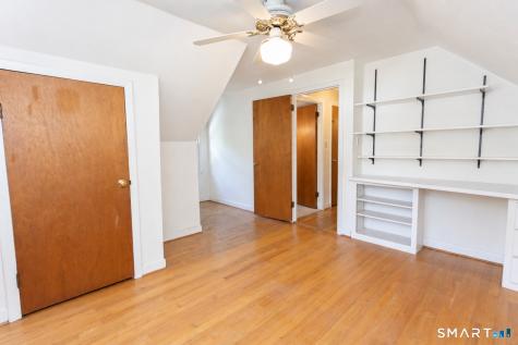 19 Crestwood Circle Farmington CT 06032