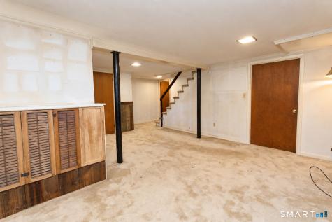 19 Crestwood Circle Farmington CT 06032