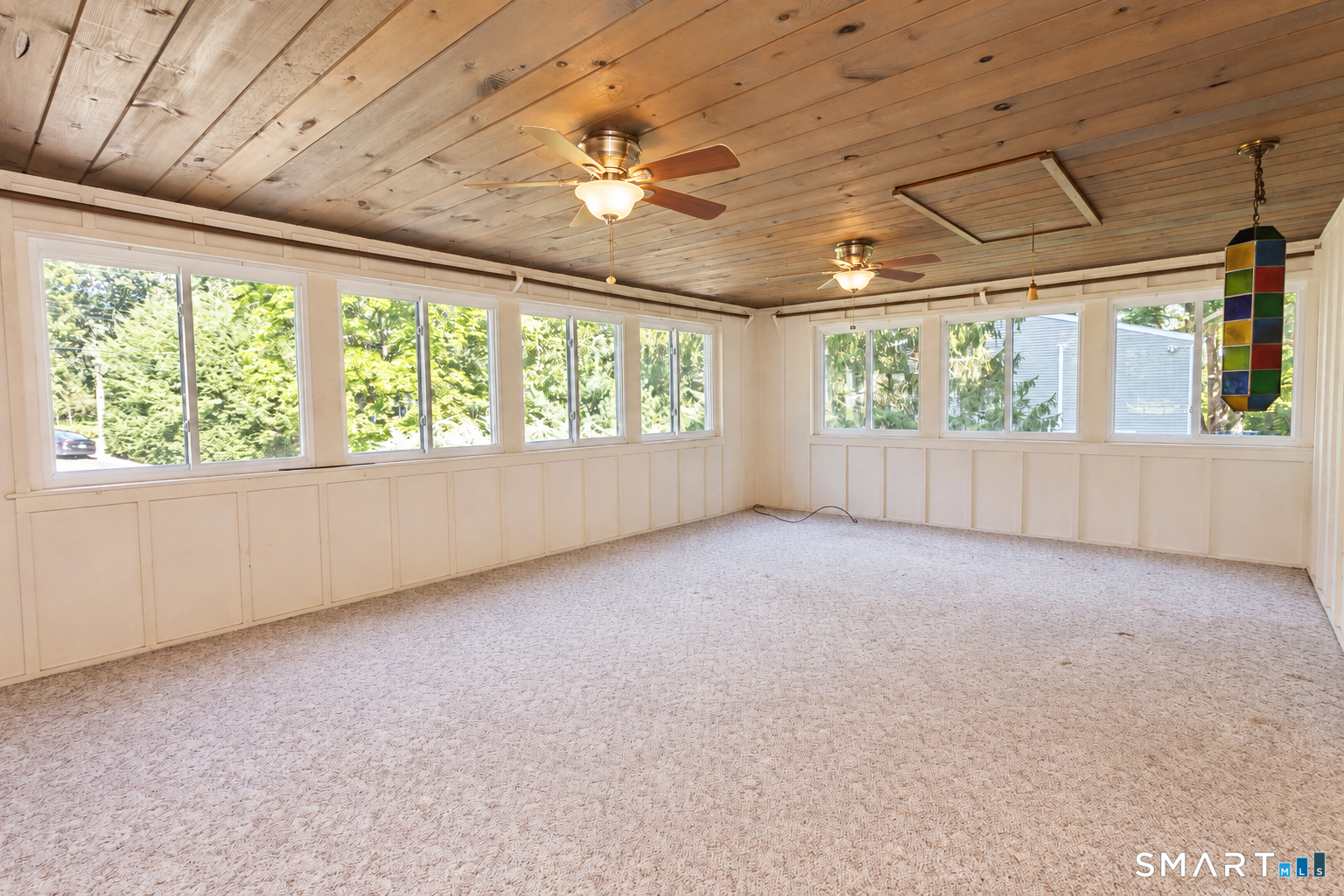 19 Crestwood Circle Farmington CT 06032