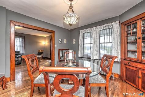 104 Grove Street Naugatuck CT 06770