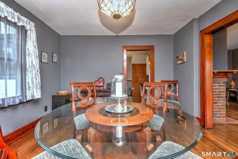 104 Grove Street Naugatuck CT 06770