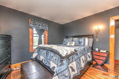 104 Grove Street Naugatuck CT 06770