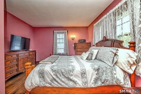 104 Grove Street Naugatuck CT 06770