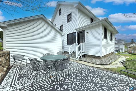 104 Grove Street Naugatuck CT 06770