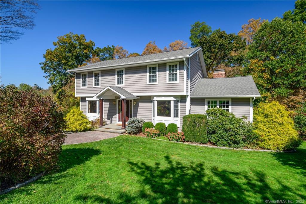24 Columbia Drive New Fairfield CT 06812