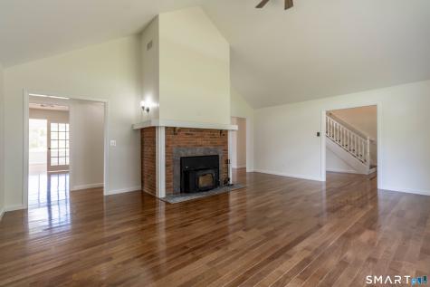 60 Abbe Road East Windsor CT 06088