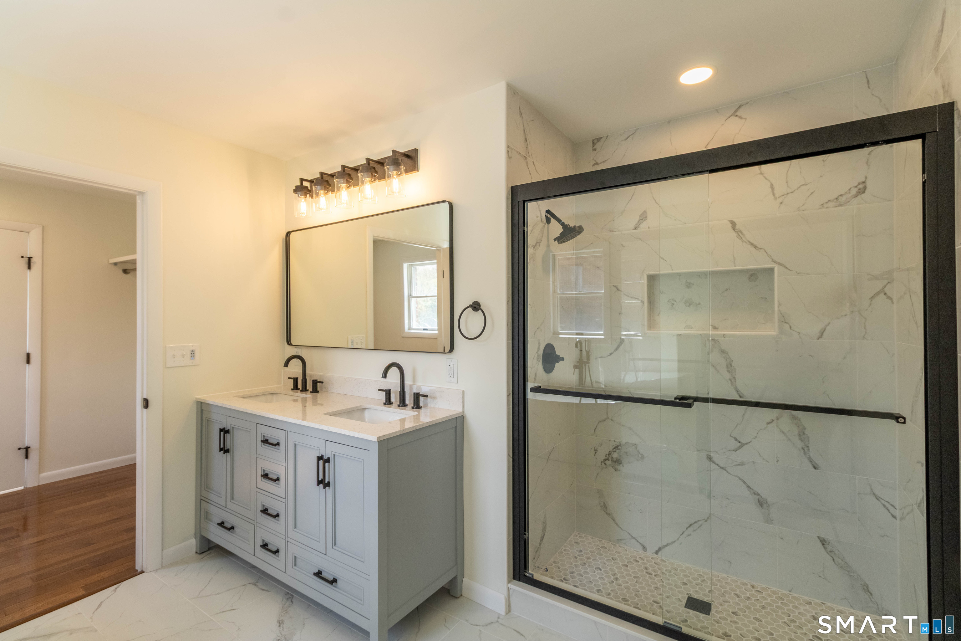 60 Abbe Road East Windsor CT 06088
