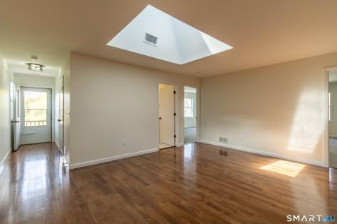 60 Abbe Road East Windsor CT 06088