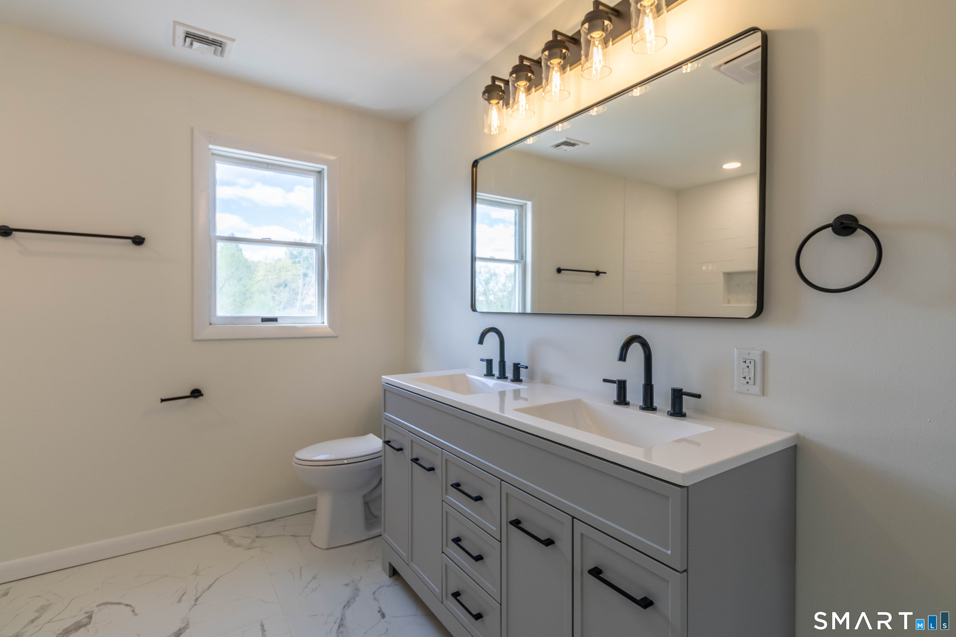 60 Abbe Road East Windsor CT 06088