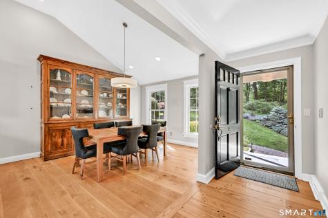 14 Saw Mill Road Weston CT 06883