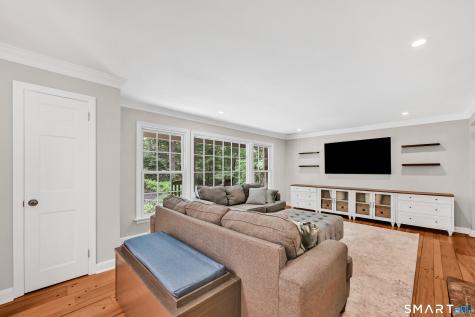 14 Saw Mill Road Weston CT 06883