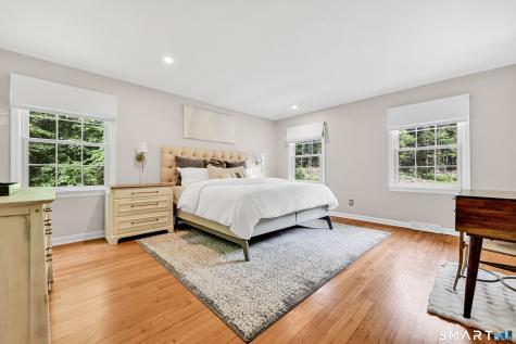 14 Saw Mill Road Weston CT 06883