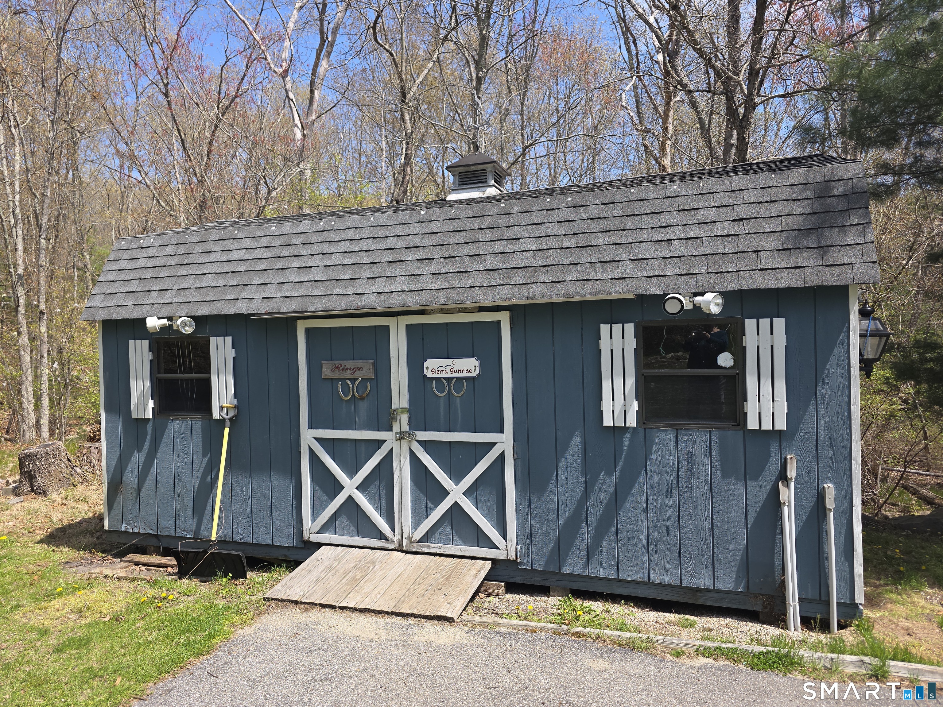 7 Old Cranston Road Sterling CT 06377