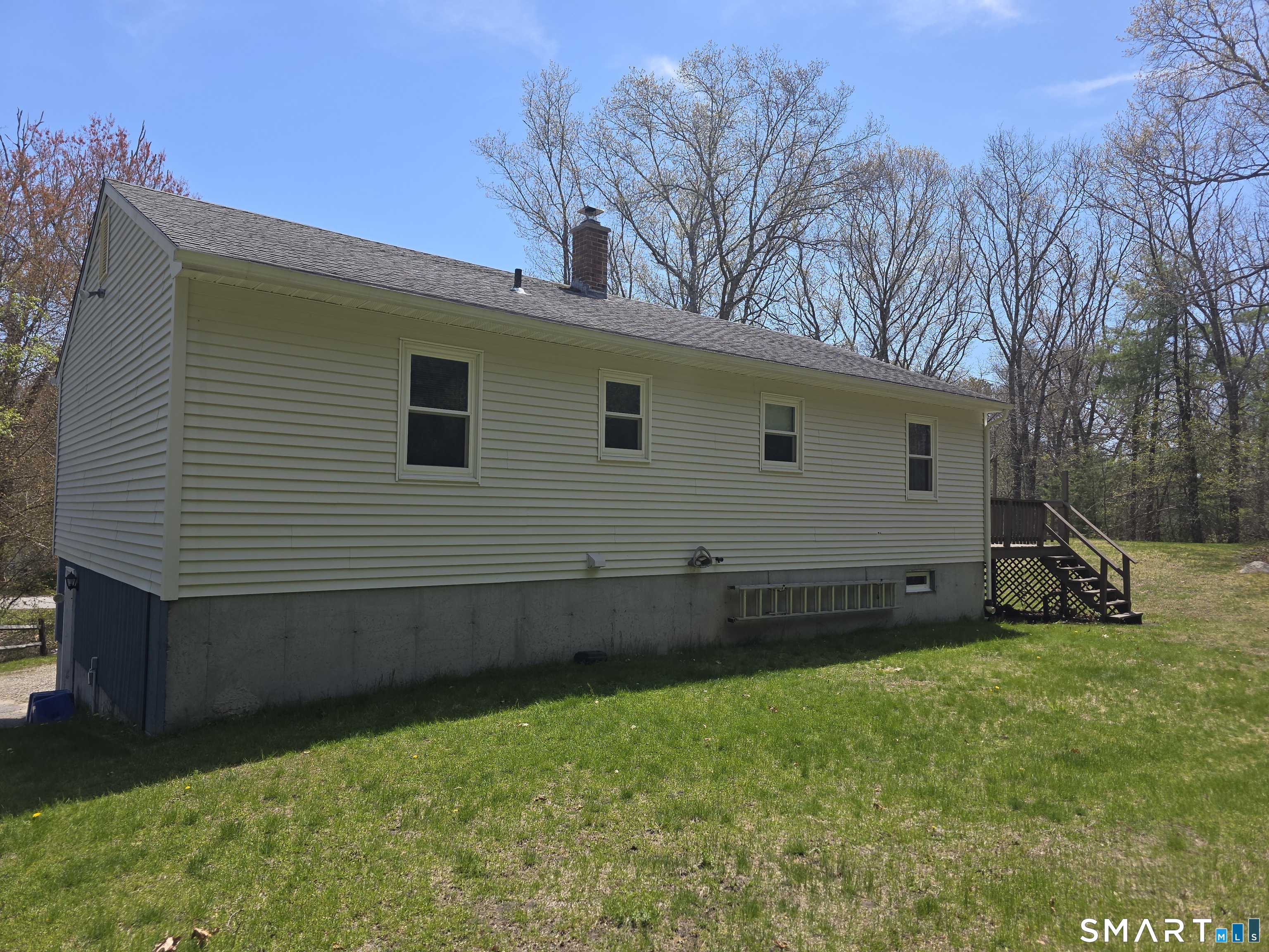 7 Old Cranston Road Sterling CT 06377