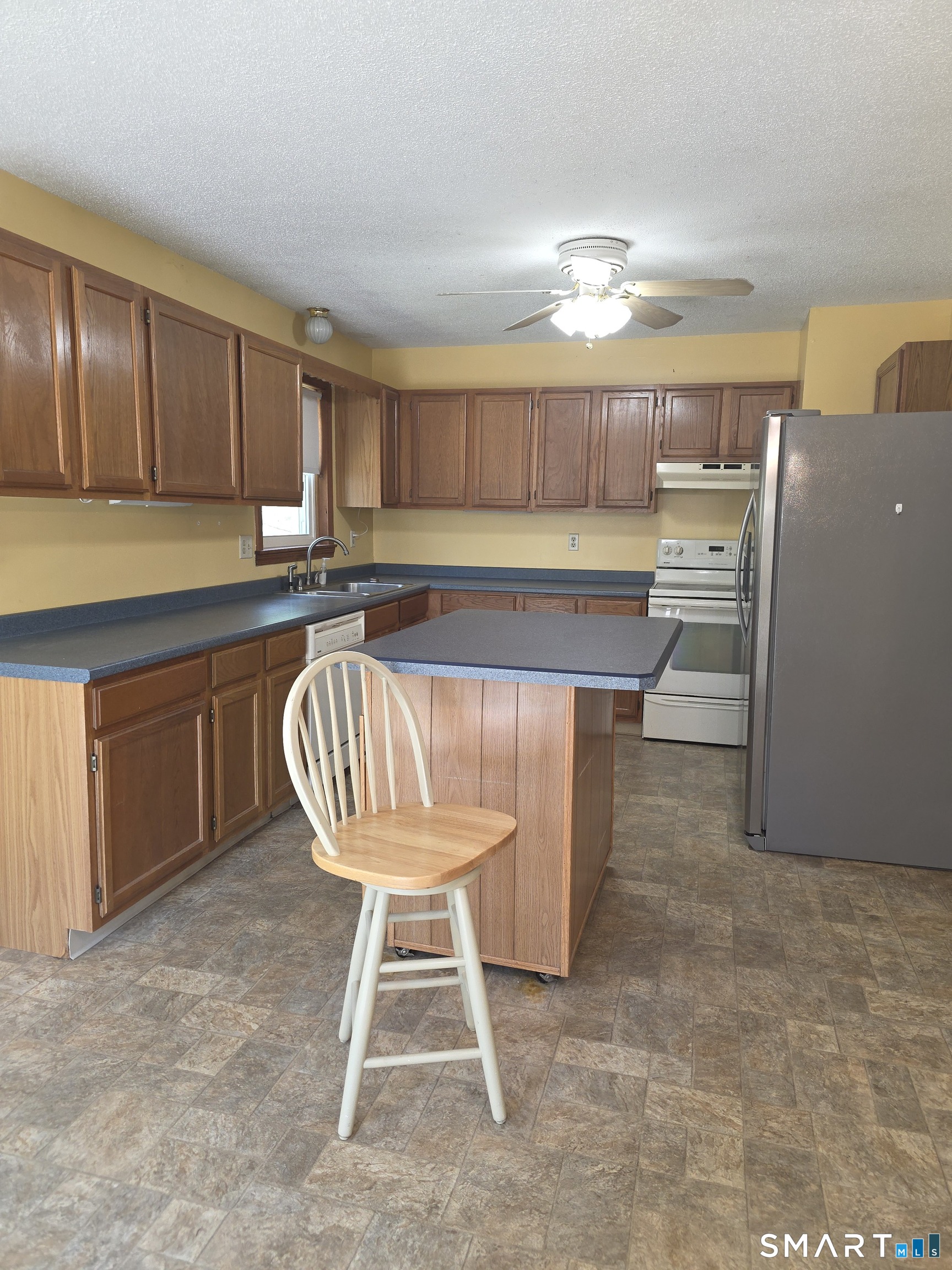 7 Old Cranston Road Sterling CT 06377