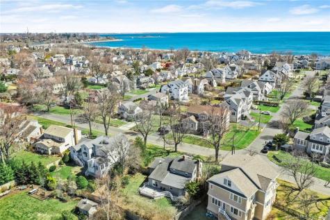 236 Puritan Road Fairfield CT 06824