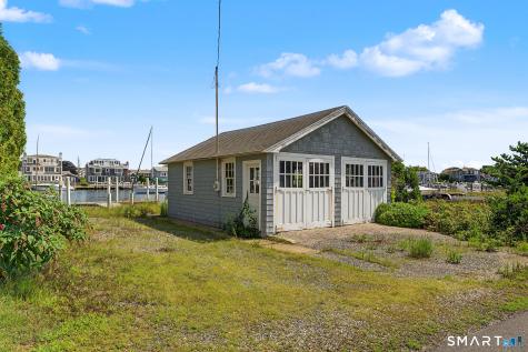 96 Boardwalk Groton CT 06340