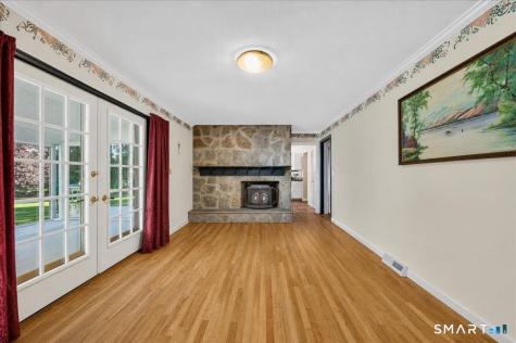 19 Hayes Avenue Ellington CT 06029